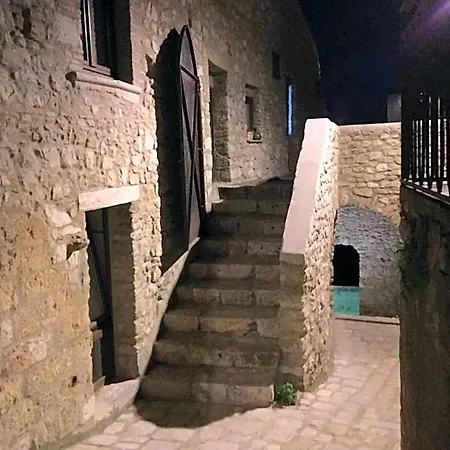 La Portella فندق 3*