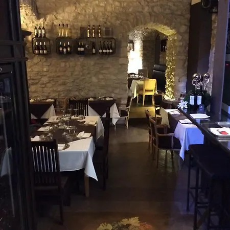 La Portella فندق 3*