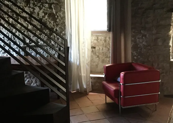 Отель La Portella